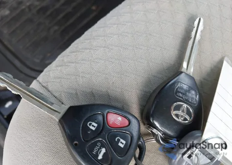 2007 Toyota Camry Le z USA, uszkodzony, nr VIN 4T1BE46K17U101721